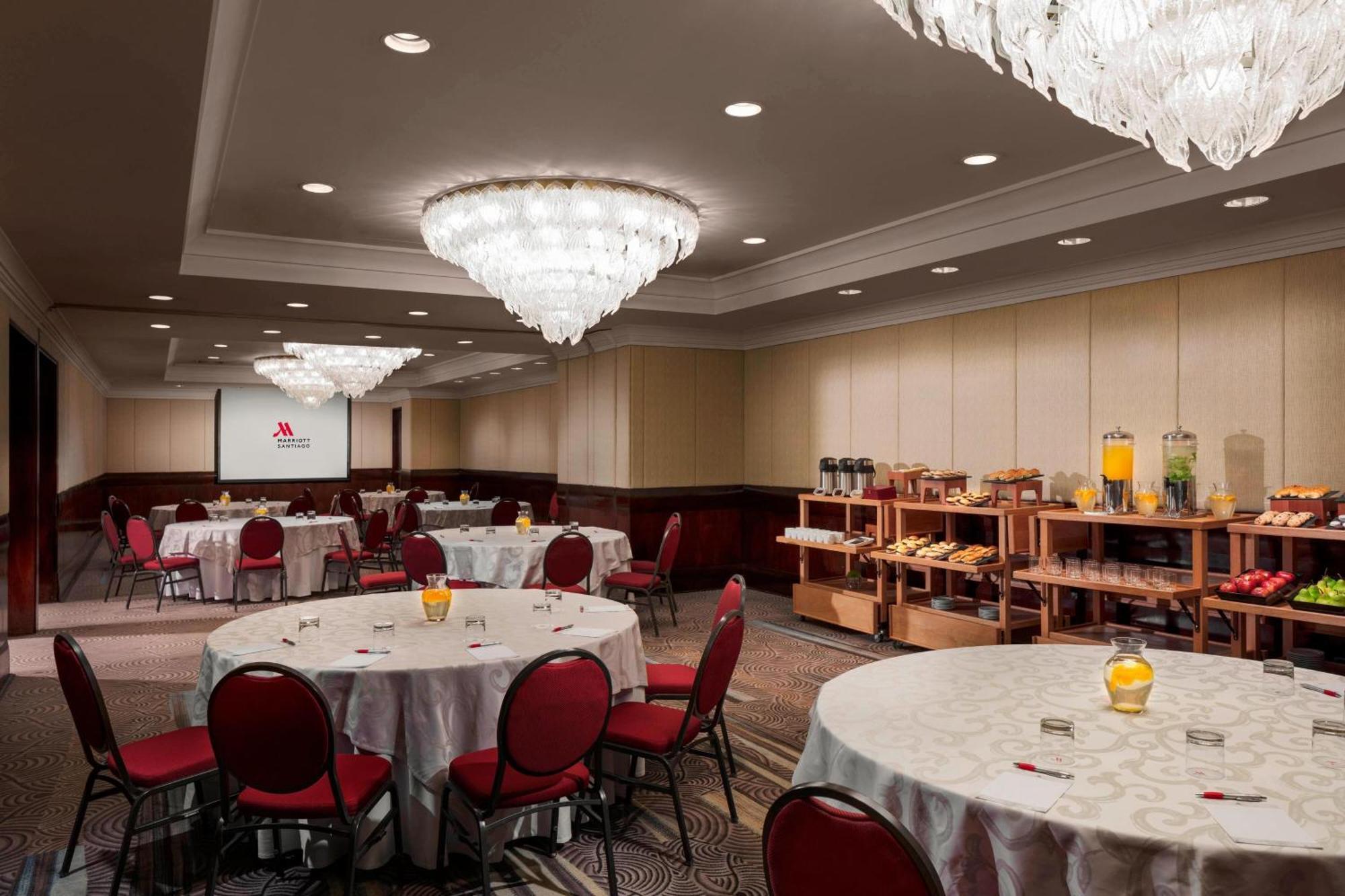 Santiago Marriott Hotel Екстериор снимка