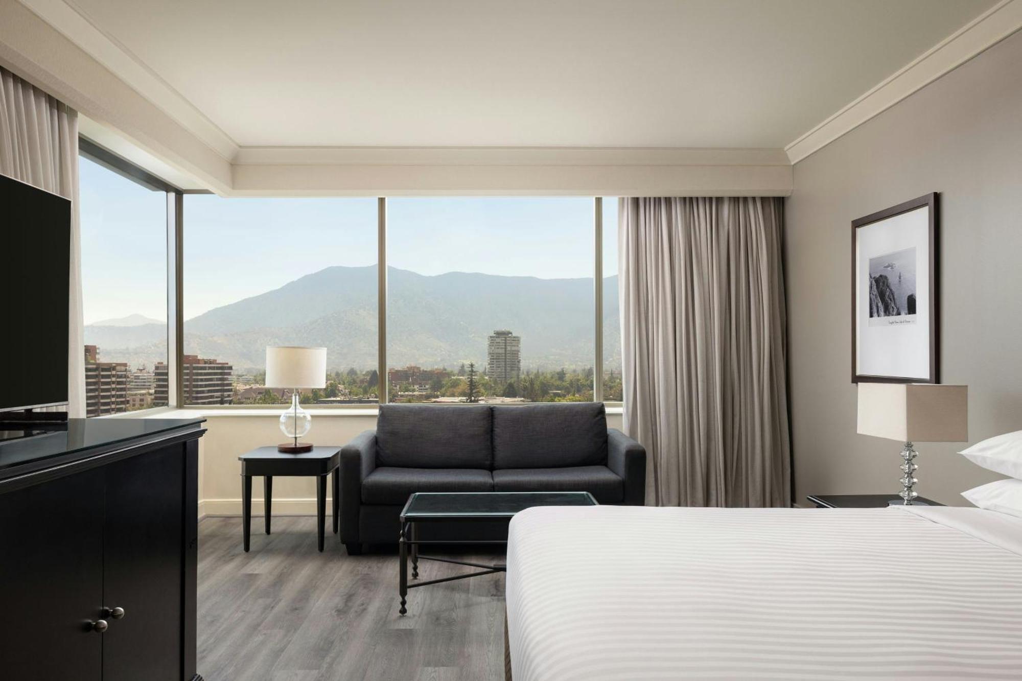Santiago Marriott Hotel Екстериор снимка